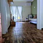 Athena'S Home, Sunny Balkony 100M From Metro!