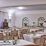 Santo Miramare Beach Resort