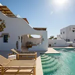 Blue Pearls-Adults Only Luxury Suites