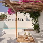 Nikki Beach Resort & Spa Santorini