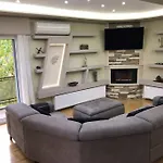 Finer Things Flisvos Beach Condo In Palaio Faliro
