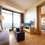 Somewhere Boutique Hotel Vouliagmeni