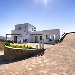 Nefeli Residence & Suite Ftelia Beach Mykonos