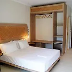 Pagiatakis Suites