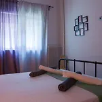 Adorable 2 Bedroom Apartment Close To Ancient Athens City Center