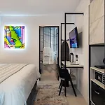 Central Boutique Hotel By Naoussa Hills