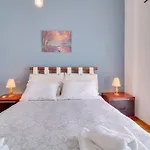 Lovingly Restored Apartment Galatsi