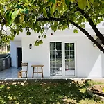 Beach Villa Isidora