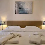 Stylish -Modern Apartment Heart Of Marousi