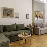 G102 Κεντρικό Πολυτελές Διαμέρισμα