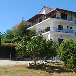 Bousounis Apartments