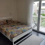 Md Kavala