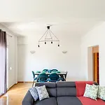 Aristotelous Sunny 118Sqm Apt In Viktoria