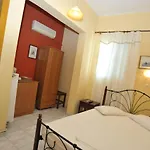 Hera Hotel