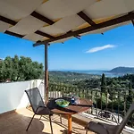 Afroksilia Villa Krinos