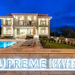 Supreme Luxury Suites