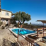 Afroksilia Villa Yakinthos