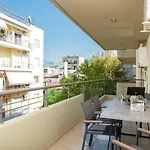 Eleni'S Modern Apartment