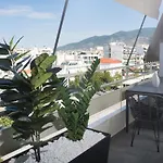 Urban Chic Luxury At The City Center