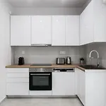 Remarkable 2Br Apartment In Paleo Faliro By Upstreet