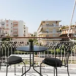 Remarkable 2Br Apartment In Paleo Faliro By Upstreet