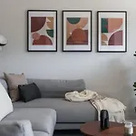Magnificent 2Br Apartment In Marousi By Upstreet