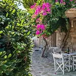 Yalos Mykonos Ornos Pouli Private Apartments W Shared Swimming Pool