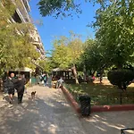 Sunny Calm Apartment In Pedestrian Street