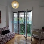 Acropolis Koukaki Quiet Two Bedroom B&B