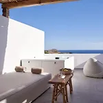 Armony Suites Milos