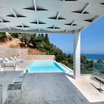 Villa Ouranos - Luxurius Modern Villa Pool, Close To The Beach