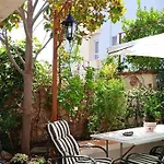 Little Heaven In Alimos/Athens!