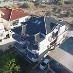 Art Suites Mesologgi