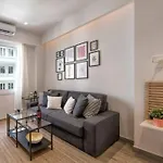 Downtown Syntagma Apartment 3