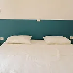 Saffron Apartment In Central Athens