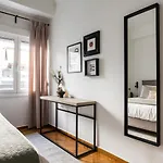 Groovy 2Br Apartment In Koukaki By Upstreet
