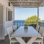 Uno Luxury Apartment With Sea View