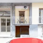 Comfortable Patisia Apartment