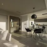 Ueber Lux 2 Bedroom New Penthouse With Acropolis View
