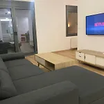 Central Cozy Apartment With Garden