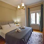Vintage Apartment