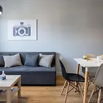 Cute, Bright And Cozy Flat 5 Min Walk To Acropolis