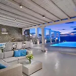 Luxurious Villa In Mykonos With Pool