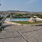 Nola Traditional Villa With Pool And Amazing Sea Views, Paros