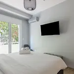 Great Located Apartment For 4Ppl #2