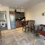 Thalassa Apartment