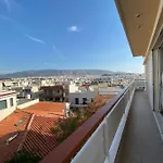 2-Bedroom Apartment In Athina