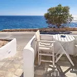 Pahivouni Studios & Suites