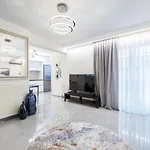 Acropolis Cozy Apartments