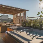 Luxury Apartment With Acropolis View Terrace And Jacuzzi In The Heart Of Athens - Living Stone Azurite